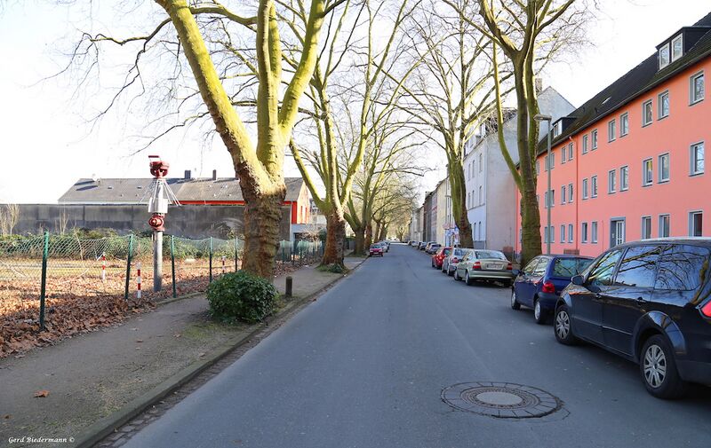 Datei:Landgrafenstrasse Gerd Biedermann 2016.jpeg