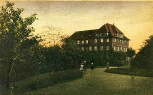 Ledigenheim-Vereinshaus St. Josef Postkarte 1920.jpg