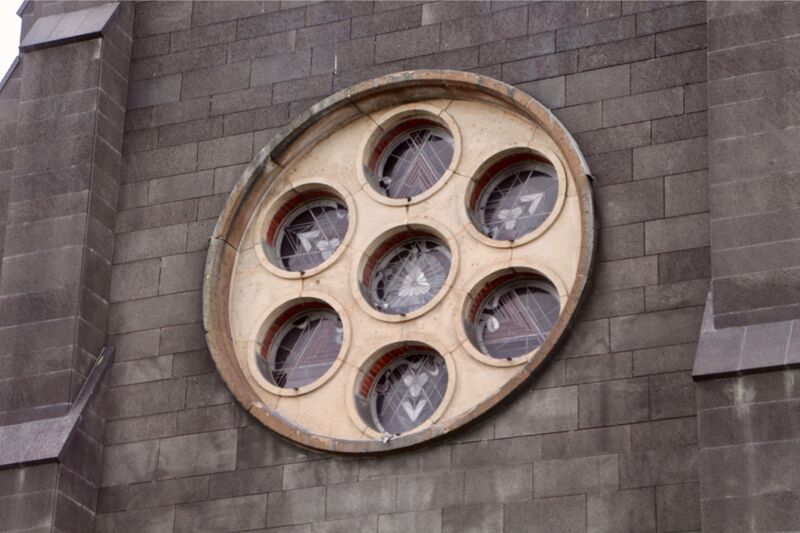 Datei:Marien Kirche Rosette 9982 Thorsten Schmidt 20170723.jpg