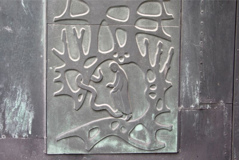 Datei:Marien Kirche Tür Detail 9973 Thorsten Schmidt 20170723.jpg