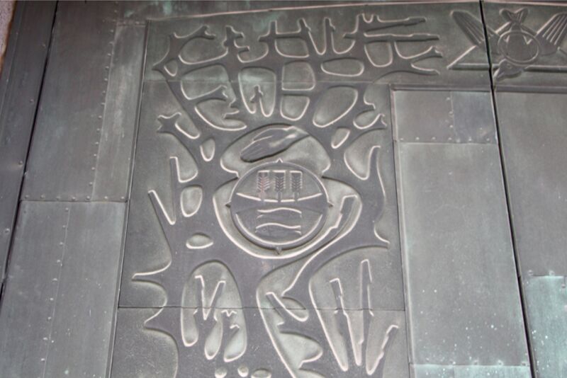 Datei:Marien Kirche Tür Detail 9979 Thorsten Schmidt 20170723.jpg