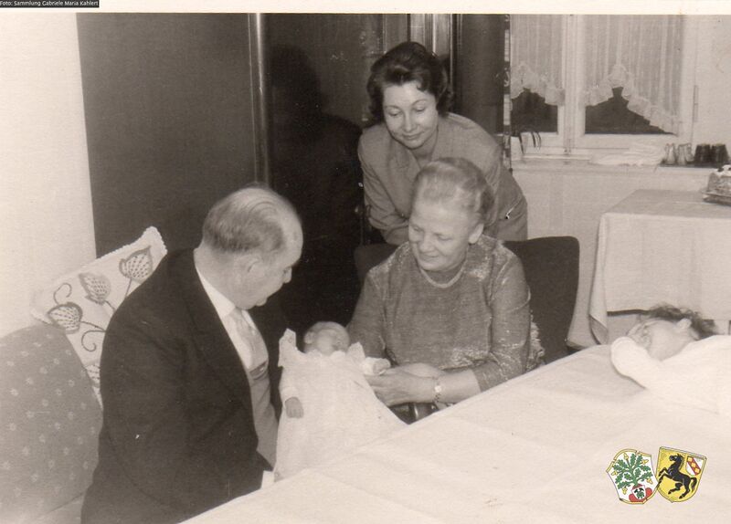 Datei:Max Stoll Maria Stoll Katharina Kahlert.jpg