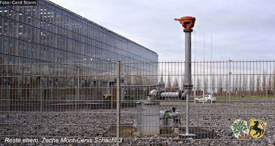 Reste der ehemaligen Zeche Mont-Cenis am 19.12.2015 [6]