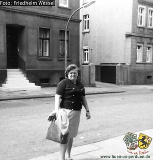 Mutter in den 60er Friedhelm Wessel.jpeg