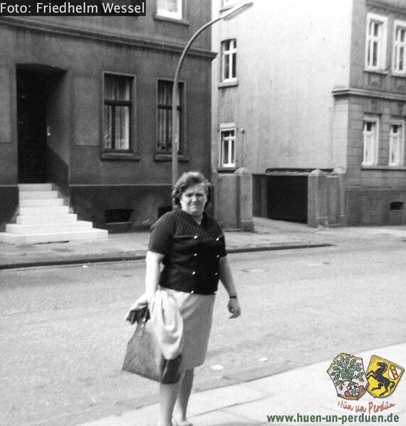 Datei:Mutter in den 60er Friedhelm Wessel.jpeg