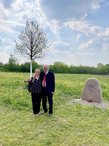 Datei:Nachruf2 ts 20221225.jpg