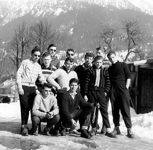 Datei:O8 Berglehrlinge in Oberstdorf 1961.jpg
