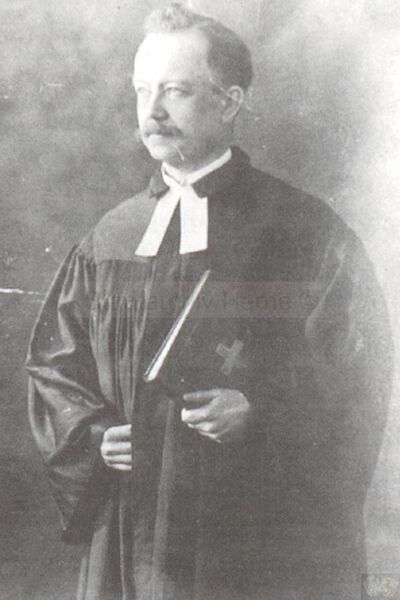 Datei:Pfarrer Otto Koetter.jpg