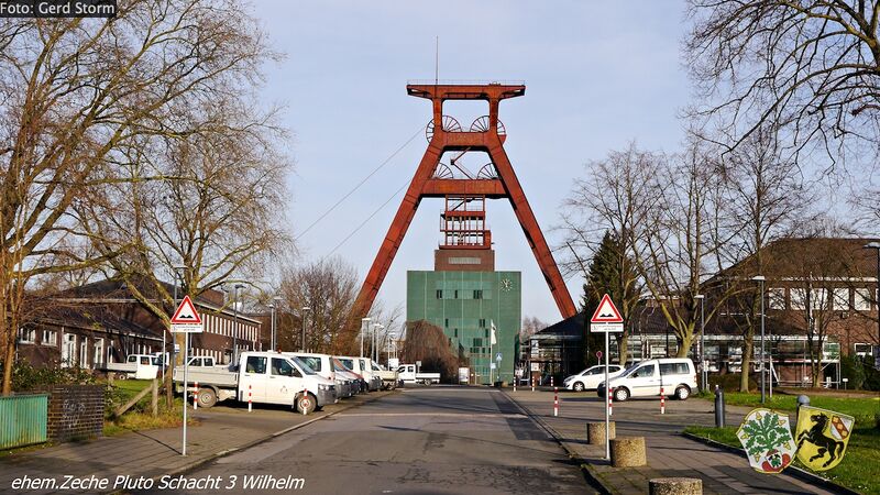 Datei:Pluto 3 638 Gerd Storm 20151226.jpg