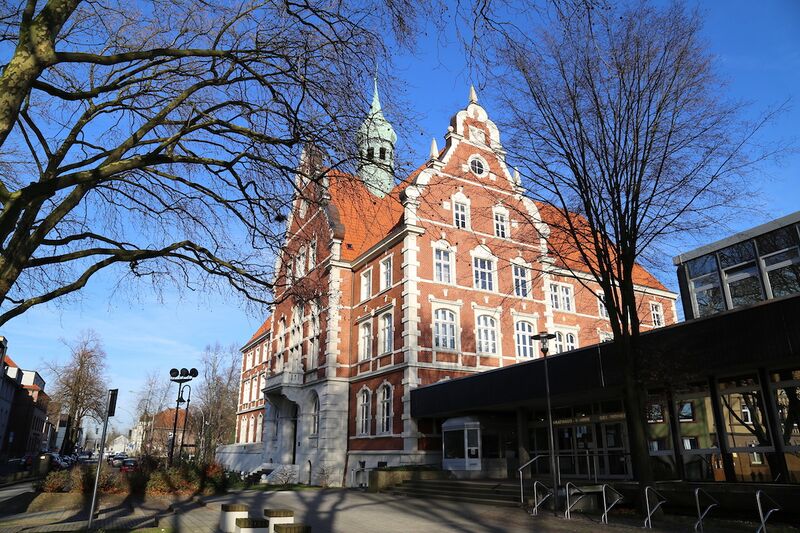 Datei:Rathausstrasse Gerd Biedermann 2016.jpeg