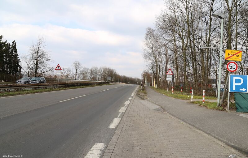 Datei:Recklinghauserstrasse Gerd Biedermann 2016.jpeg