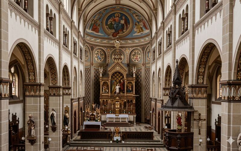 Datei:Redemptoristen-Kloster-Bochum vor 1940.jpg