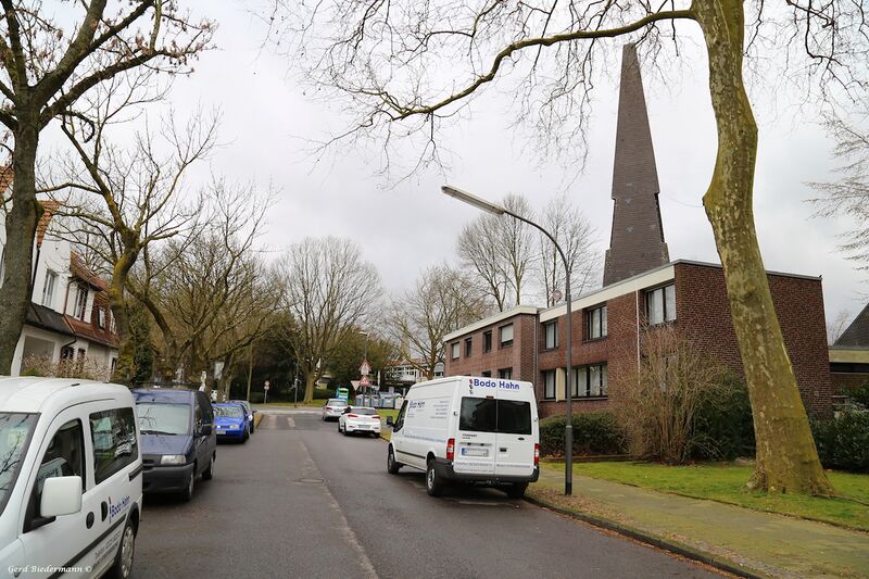 Datei:Rheinische Strasse Gerd Biedermann 2016.jpeg