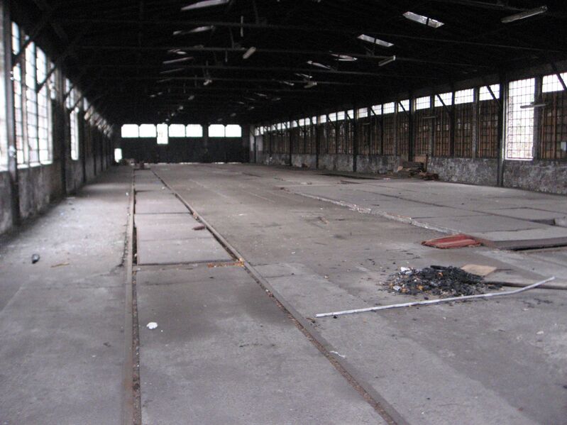 Datei:Ringlokschuppen 058 Günter Habijan 20081209.jpg