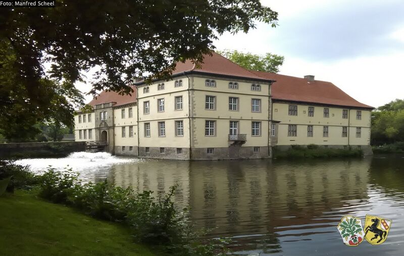 Datei:Schloss Strünkede Manfred Scheel oJ.jpg