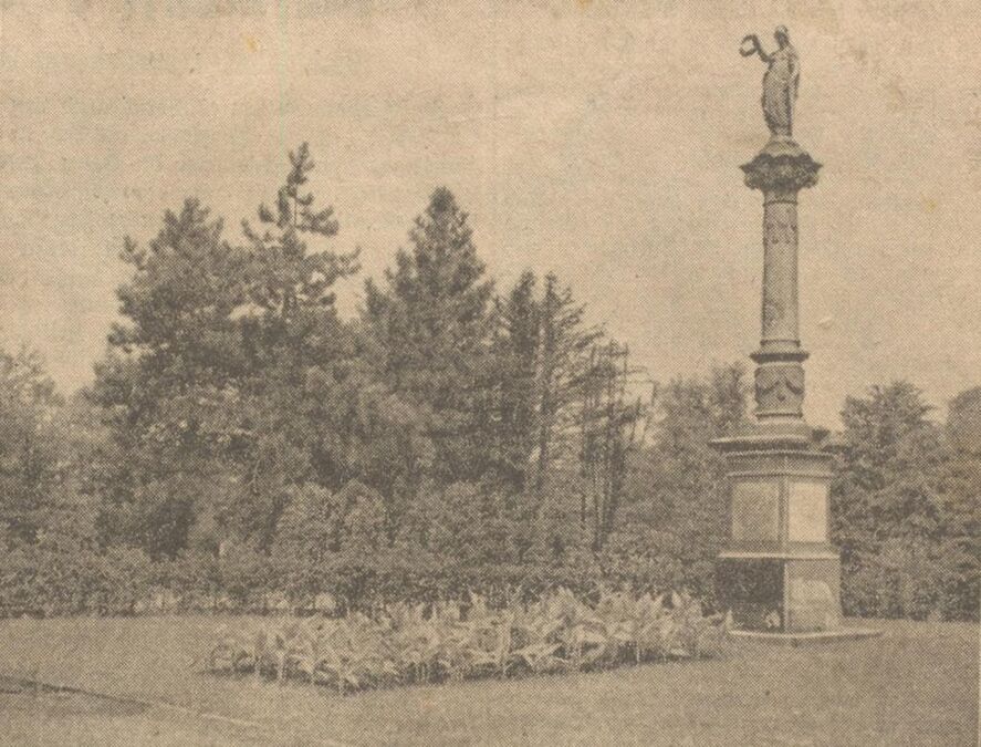 Siegessäule im Volksgarten Eickel, 1934