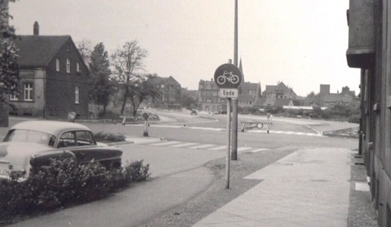 Datei:Sodinger Ecke Schiller Sammlung Walter Liedtke 19600717.jpg