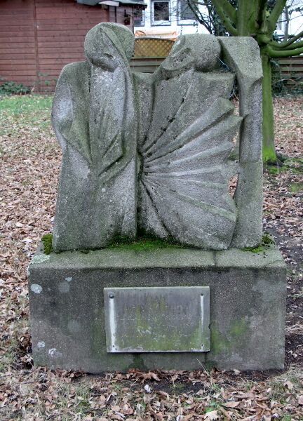 Datei:St Barbara DJK Elpeshof 1246 TS 20181230.jpg