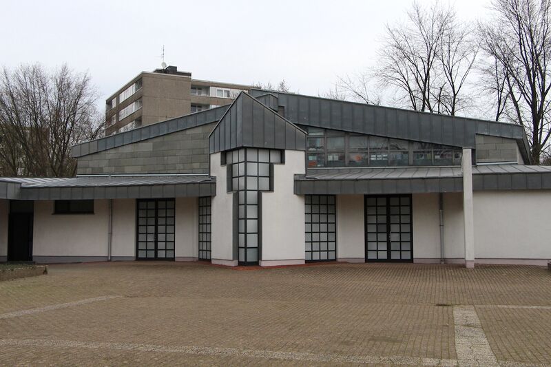 Datei:St Pius 1231 TS 20181230.jpg