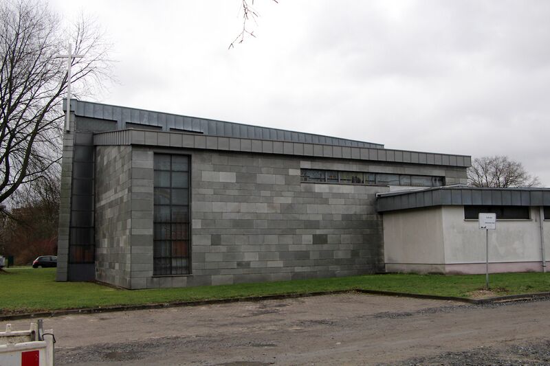 Datei:St Pius 1235 TS 20181230.jpg