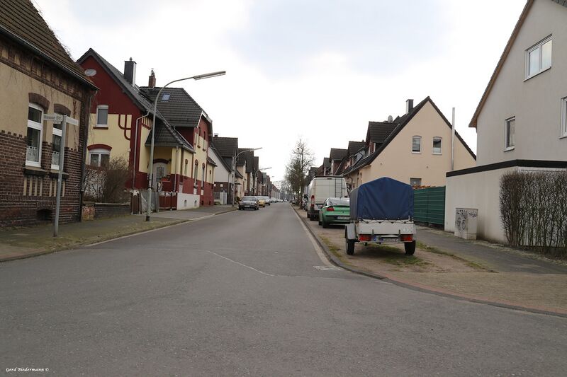 Datei:Steinhausenstrasse Gerd Biedermann 2016.jpeg