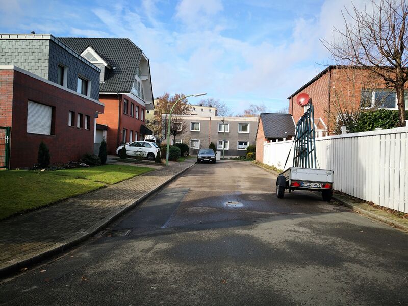 Datei:Tillmanns Hof 2019 V2.jpg