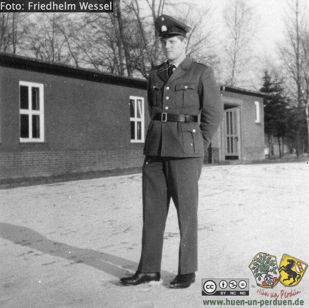 Datei:Volker Vogelmann um 1970.jpeg