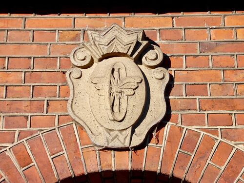 rechtes Torhaus mit Kartusche Eisenbahn [6]