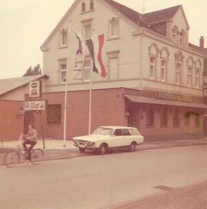 Wicküler im Krug 01 Ralf Wenzel 1972.jpg