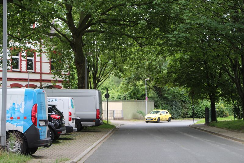 Datei:Zechenweg 2049 TS 20210808.jpg