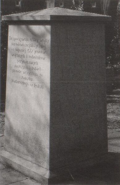 Datei:Zum Gedenken an die Herner Kriegsgefangenen und Zwangsarbeiter.jpg