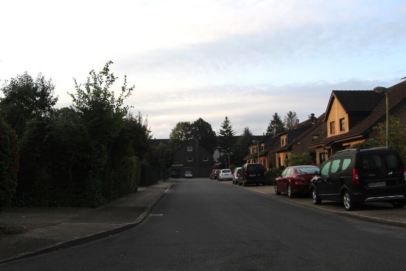 Datei:Zur Emschermulde 2285 TS 20210926.jpg